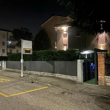 Rum i privatbostad Relax - Murari Bra Verona